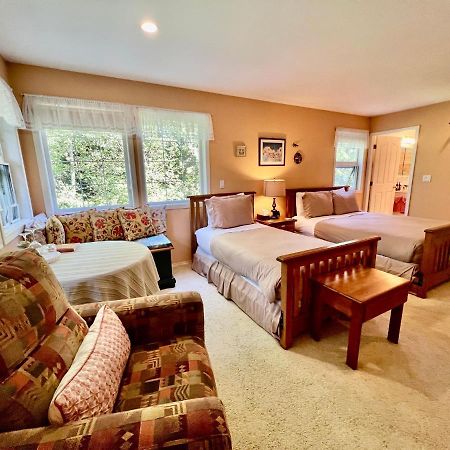 Seafarers Bed & Breakfast Tofino Zewnętrze zdjęcie