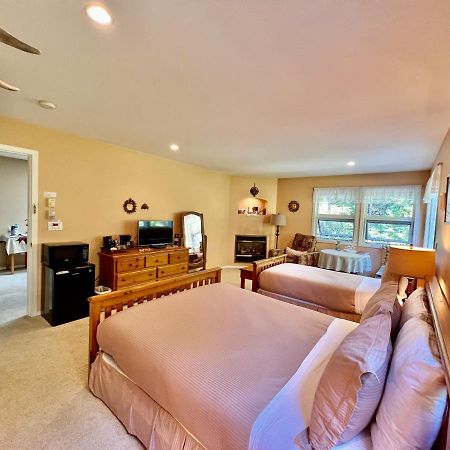Seafarers Bed & Breakfast Tofino Zewnętrze zdjęcie