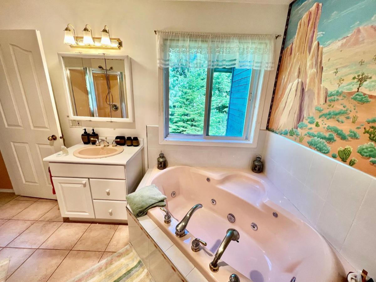 Seafarers Bed & Breakfast Tofino Zewnętrze zdjęcie